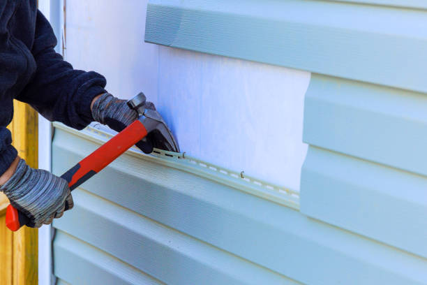 Reliable Siding Repair contractor in Beaver Falls, PA by Squared Siding